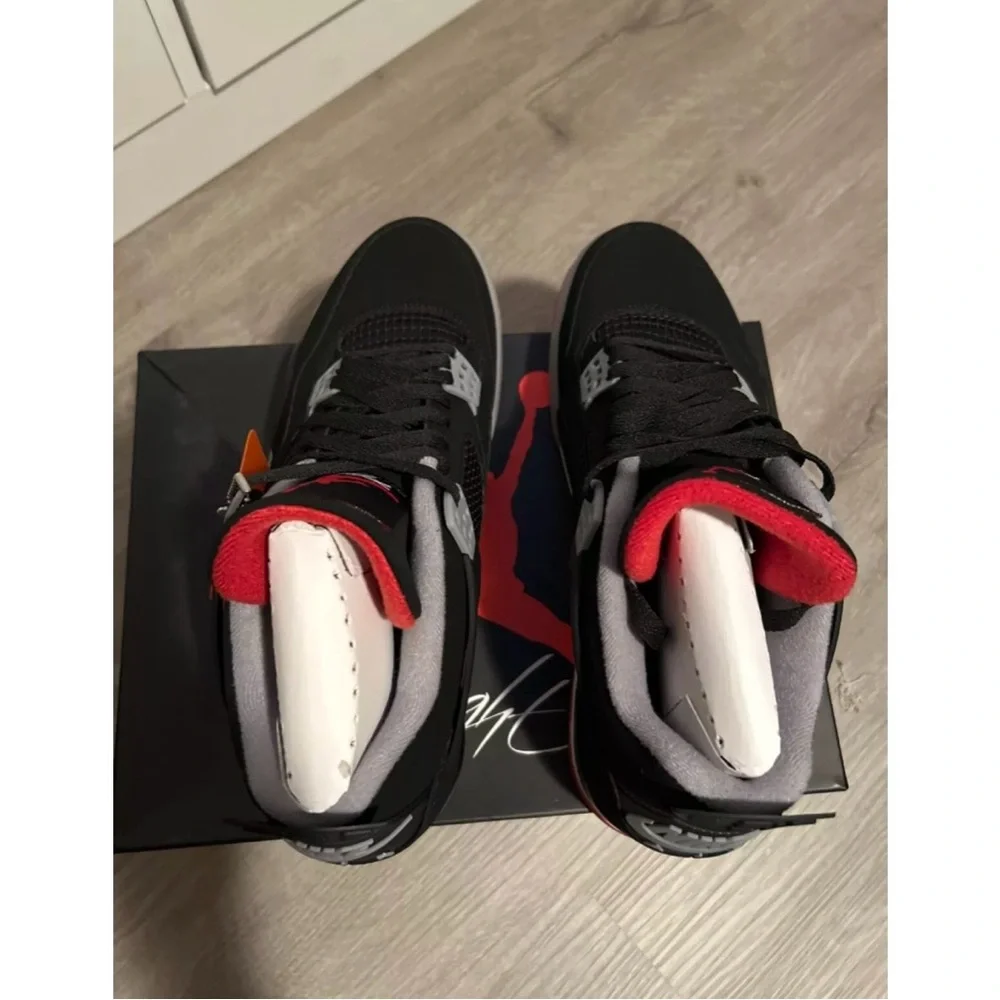 Jordan 4 Retro Bred 2019 SIZE 10.5 DS OG ALL - Picture 13 of 15